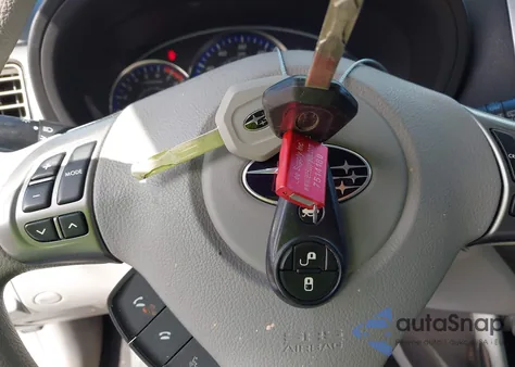 2012 Subaru Forester 2.5X Premium z USA, uszkodzony, nr VIN JF2SHBDC6CH443858